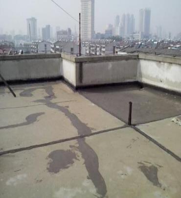 安仁漏水维修 楼顶漏水是什么原因，楼顶漏水维修方法是什么?